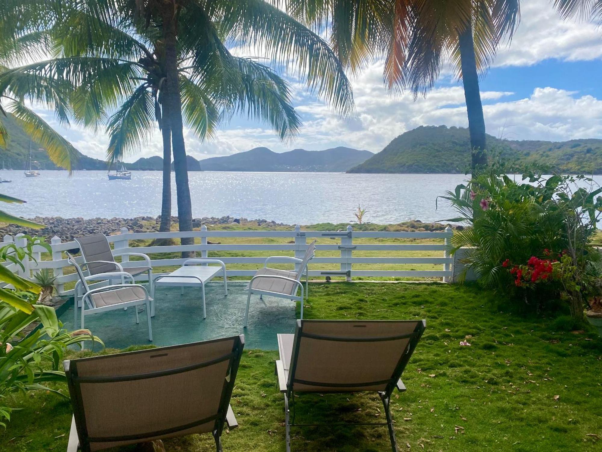 Bungalow Anolis Face A La Mer A 2 Min De La Plage. Terre-De-Haut Ngoại thất bức ảnh